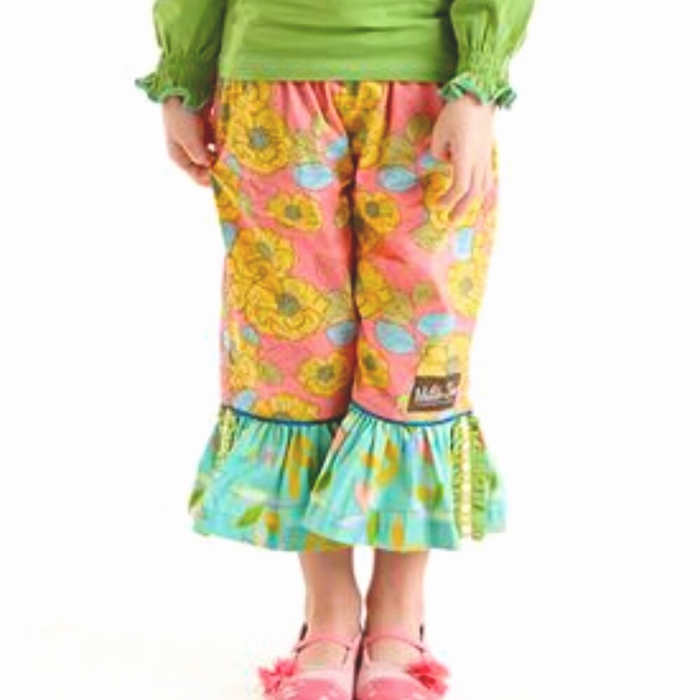 Girls Sz 8 Matilda Jane Pink Petals Big Ruffles Capris Pants